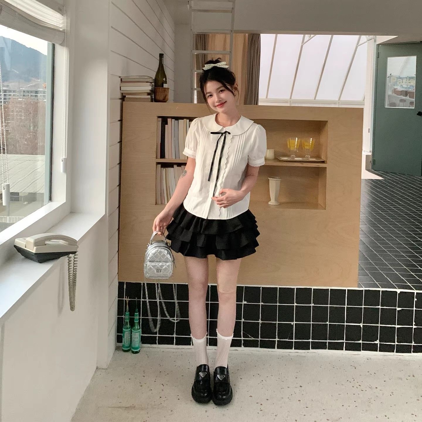 여름 새로운 달콤함 귀여운 일본식 레이스업 베이비 칼라 셔츠 반팔 흰 셔츠 소녀 달콤함 레이스 맨위