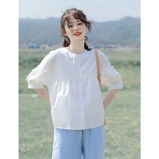 批发法式设计感木耳边<b class='q'>衬衫女</b>2026夏季小清新圆领上衣百搭甜美中袖衬衣