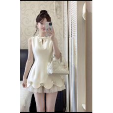 批发MIU系千金风无袖收腰连衣<b class='q'>裙</b>女设计感订婚生日<b class='q'>礼服</b><b class='q'>裙</b><b class='q'>公主裙</b>