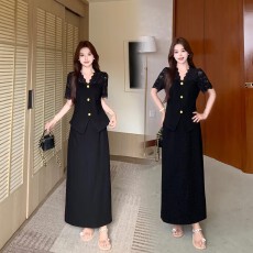 批发实拍大码夏季新款<b class='q'>轻熟</b>法式风黑色V领蕾丝拼接套装收腰显瘦两件套