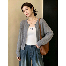 实拍~灰调私语秋冬新款大码女装少女感假两件针织衫毛衣长袖上衣