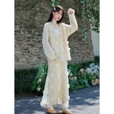 批发2025秋冬法式轻奢高级感针织套装 玫瑰花毛衣拼网纱罩衫+半裙