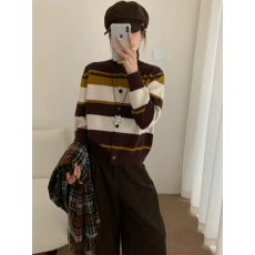 批发冬新款欧货立领拼色条纹绵羊毛<b class='q'>兔毛</b>针织开衫<b class='q'>毛衣</b>女