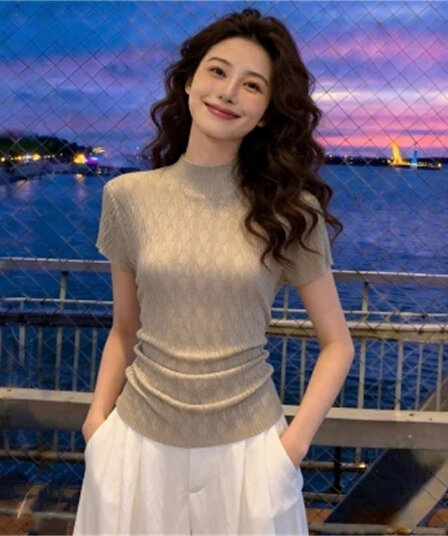 한 부서 미니멀리즘 반팔 니트 스웨터 여성 여름 얇은 스타일 패션 다용도 몸매 가꾸기 작은 셔츠 느긋한 바람 부드러운 찹쌀 맨위 여름