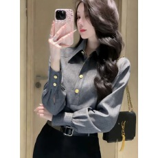 批发气质知性灰色金属扣翻领衬衫长袖女款<b class='q'>春</b>季新款轻职业通勤百搭上衣
