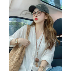批发白色蕾丝轻薄防晒开衫长袖衬衫女秋季小众减龄显瘦高级感<b class='q'>上衣</b>外套