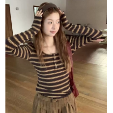 批发韩系chic别致小上衣女早秋设计感小众撞色条纹显瘦长袖t恤打底衫