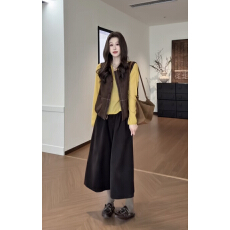 批发ootd松弛感穿搭套装复古马甲外套女显瘦上衣阔腿<b class='q'>九分</b>休闲裤三件套