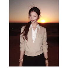 批发杏色V领拼接<b class='q'>假两件</b>上衣收腰显瘦绑带带口袋设计感宽松长袖小衫女