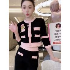 批发田娇babyParis唐顿千金粉黑撞色气质小香羊毛针织开衫阔腿裤