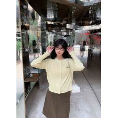 批发Peanut花生秋上新！排扣字母刺绣长袖韩系小宽松羊毛针织衫女