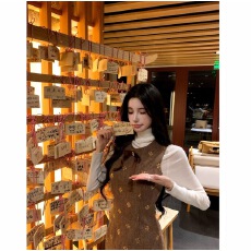 批发恩霖专属 Barb Chill鎏金比利弗小香吊带<b class='q'>连衣裙</b>