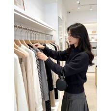 批发<b class='q'>轻熟</b>气质御姐范时尚修身百搭上衣女纽扣立领长袖竖纹收腰显瘦毛衣