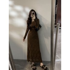 批发大婷婷法式复古蕾丝长裙<b class='q'>连衣裙</b>秋冬新款<b class='q'>修身</b>裙显瘦时尚