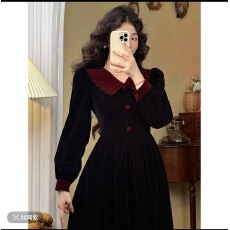 批发肖夫人酒心可可法式<b class='q'>复古</b>港风长袖蕾丝收腰显瘦女连衣裙秋冬气质