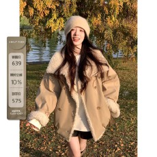 批发<b class='q'>夏</b>诗文 拼接环保仿羊羔绒绗棉派克服女冬大翻领宽松落肩工装外套