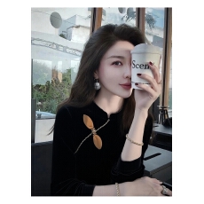 批发新中式黑色丝绒上衣女装<b class='q'>新款</b>气质高级感时髦洋气内搭打底<b class='q'>衬衣</b>