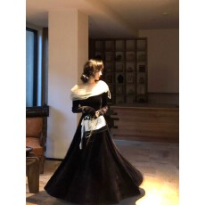 批发17号晚20点大Eees 冬日华尔兹 经典好版型系带氛围感<b class='q'>连衣裙</b>