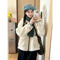 批发重工刺绣毛毛领加厚羊羔毛短款外套女冬小个子韩系保暖棉衣
