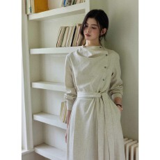 批发贰羊设计暮云归高级感长袖斜门襟<b class='q'>连衣裙</b>女秋知识分子风收腰裙