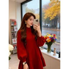 批发法式高级感减龄针织<b class='q'>连衣裙</b>女2025秋冬新款慵懒风<b class='q'>收腰</b>显瘦气质裙子