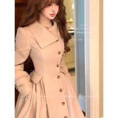 批发Lazy Didi伦敦周末 摩登主义收腰大裙摆风衣中长款老钱风掐腰大衣