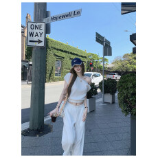 批发纯欲风斜领露肩短袖T恤女春季<b class='q'>时尚</b>套装宽松阔腿休闲裤白色两件套