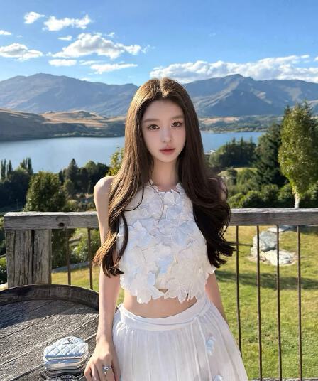 안녕하세요. 팬 팬 queenstown 쇼트 스타일 무거운 작업 3 차원 꽃 맨위 레이스업 반신 롱 스커트 세트