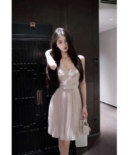 봄날 사역 보라색 나비 실 그림자 3 차원 디스크 자수 패치워크 플리츠 부드러운 바람 드레스