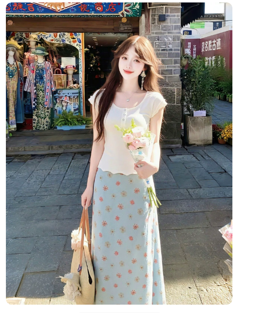 미니멀리즘 몸매 가꾸기 작은 날다 소매 티셔츠 맨위 여성 초여름 착용 가져 가라. 전체 집합 꽃무늬 인어 꼬리 반신 롱 스커트 투피스 세트
