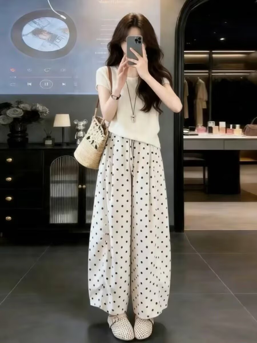 자이언트 잘 생긴 ootd 착용 가져 가라. 전체 집합 2026 새로운 반팔 티셔츠 여성 여름 와이드 레그 팬츠 캐주얼 투피스 슈트