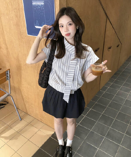 학원 스타일 한 부서 몸매 가꾸기 슬림해 보이는 체크무늬 리본 작은 날다 소매 셔츠 반 스커트 투피스 슈트