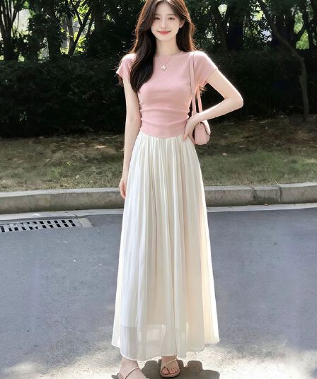 핑크색 펌프 Pleat 허리 수축 라운드 넥 반팔 티셔츠 여성 2026 여름 프랑스식 빛 사람들 코치 착용 가져 가라. 부드러운 바람 맨위