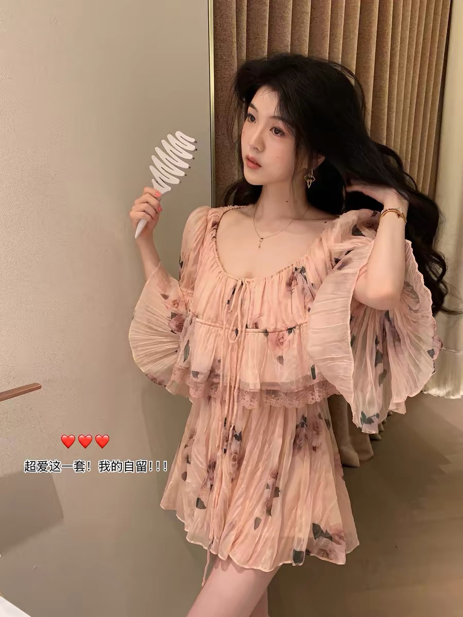 6.15 늦게 20 점 대 eees 나카지마 장미 프랑스식 중년 낭만주의 플리츠 꽃무늬 휴가 바람 세트