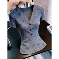 批发法式设计感V领短袖碎花灰色印花上衣女显瘦<b class='q'>大码</b><b class='q'>女装</b>通勤独特夏季