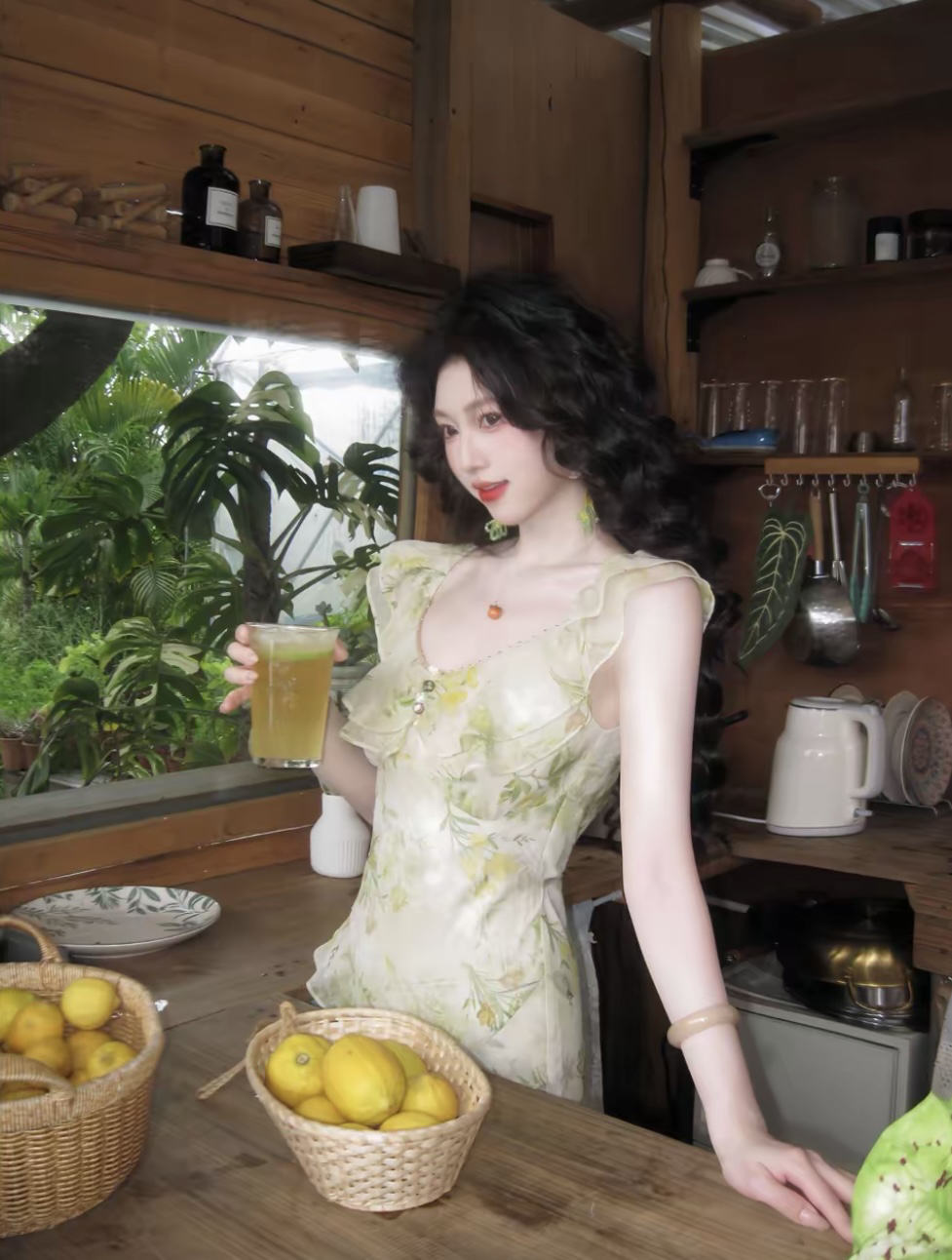 여름 와일드 꽃무늬 프랑스식 레트로 디자인 센스 여름 신제품 품격 허리 수축 슬림해 보이는 녹색 꽃무늬 드레스