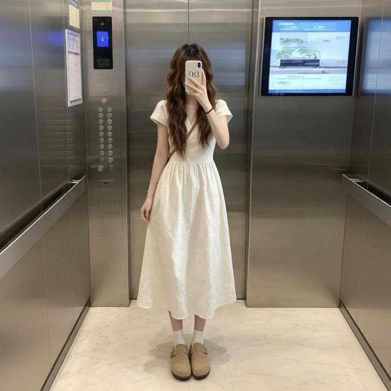 부드러운 바람 화이트 반팔 여성 드레스 2026 여름 새로운 프랑스식 길다 치마 자이언트 잘 생긴 품격 작은 키