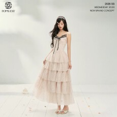 批发POPWEST | 假日度假风粉色<b class='q'>波点</b>吊带<b class='q'>连衣裙</b>多层蕾丝修身蛋糕长裙