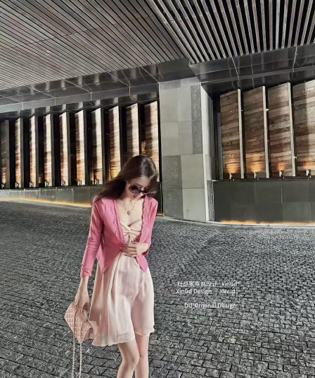 Du 합계 홈 인간의 얼굴 복숭아 도파민 슬립 드레스 품격 세트 몸매 가꾸기 숄 오픈 가디건 드레스 투피스 세트