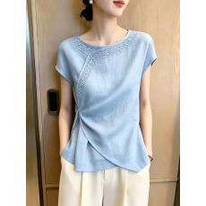 批发夏季新款法式蕾丝拼接上衣女温柔<b class='q'>通勤</b>显瘦别致设计感蓝色衬衫