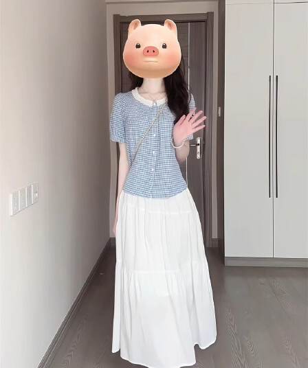 파란색 체크무늬 프릴 반팔 여성 셔츠 2026 여름 새로운 520 데이트 착용 가져 가라. 프랑스식 사소한 맨위