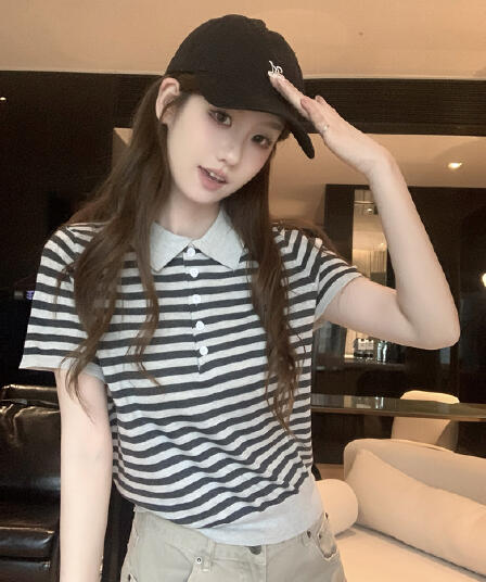 2026 슈퍼 화재 연령 감소 스트라이프 polo 폴로 칼라 니트 반팔 티셔츠 여성 여름 루즈핏 표지 배 슬림해 보이는 맨위