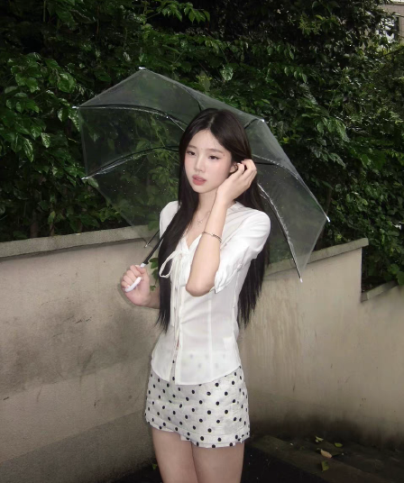 moster timnothy 한 부서 품격 V넥 반팔 여성 셔츠 몸매 가꾸기 슬림해 보이는 나비 매듭 부드러운 바람 세트