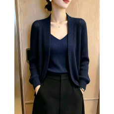 批发秋季新款今年流行爆款蓝色V领针织开衫女装长袖宽松百搭上衣
