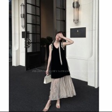 批发VéZHI CHEN赫拉小姐 100<b class='q'>桑蚕丝</b>设计感木耳边拼接系<b class='q'>连衣裙</b>