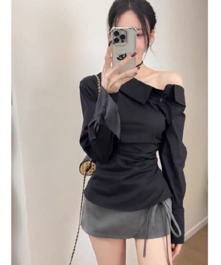 프랑스식 검정색 디자인 센스 오프숄더 주름 허리 수축 여성 셔츠 봄 새로운 쇼트 스타일 작은 대중 몸매 가꾸기 품격 맨위