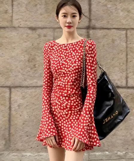 자이언트 잘 생긴 ~ 중 빨간색 도트 무늬 쇼트 스타일 드레스 해변가 착용 가져 가라. 고유 한 아름다운 작은 키 치마