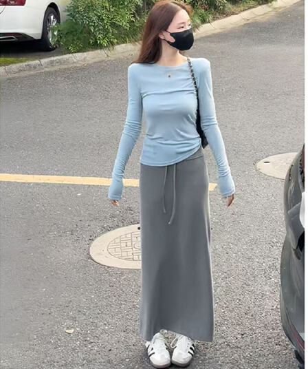 2026 이른 가을 한 부서 전체 집합 ootd 착용 가져 가라. 느긋한 느슨함 센스 패션 긴팔 티셔츠 반신 스커트 투피스 세트
