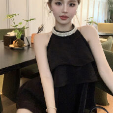 批发法式赫本珍珠挂脖<b class='q'>吊带</b><b class='q'>背心</b>女夏季气质荷叶边露肩小衫无袖雪纺上衣