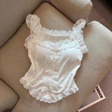 批发甜美蕾丝花边吊带背心女夏季外穿纯欲性感弧形下摆内搭<b class='q'>上衣</b>